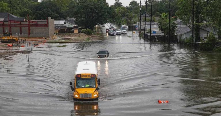 Texas-flood-rescue