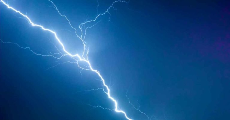 god-saves-woman-lightning