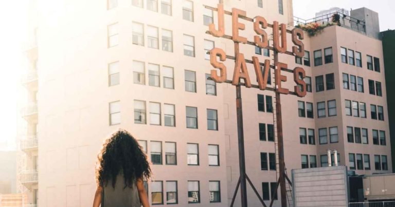 jesus-saves-suicidal-woman-main