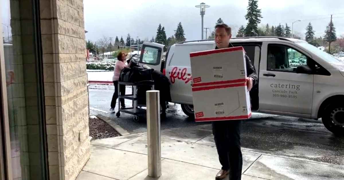 chick-fil-a-free-meals-coronavirus