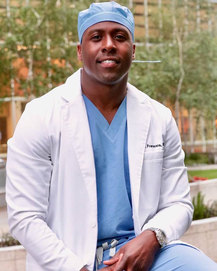 Singing Surgeon's 'Lean On Me' Is What We Need To Hear Now | FaithPot