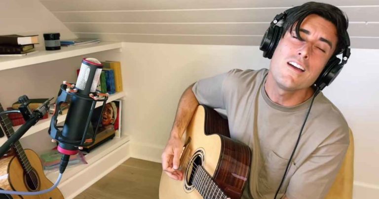 phil-wickham-good-good-father