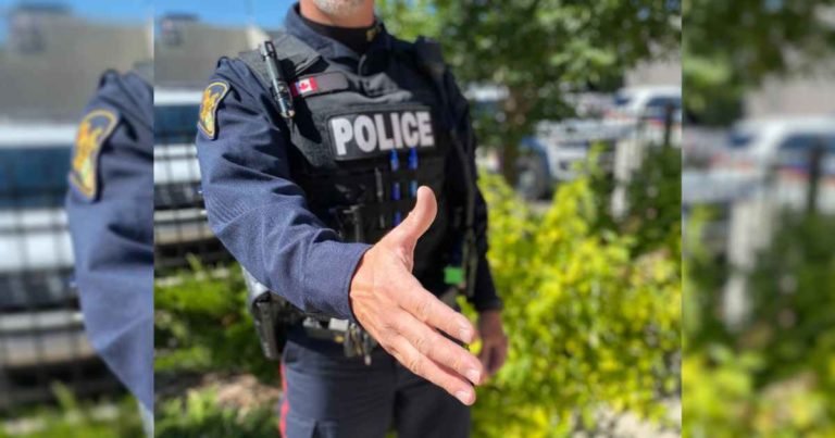 saskatoon-police-kindness