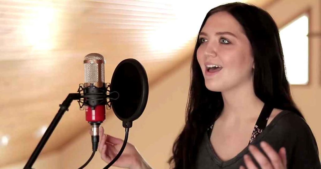 David Doring Performs Pan Flute Rendition Of 'Amazing Grace'