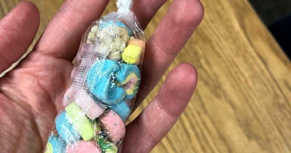 Student Who Can't Afford A Present Gives Teacher The Best Christmas