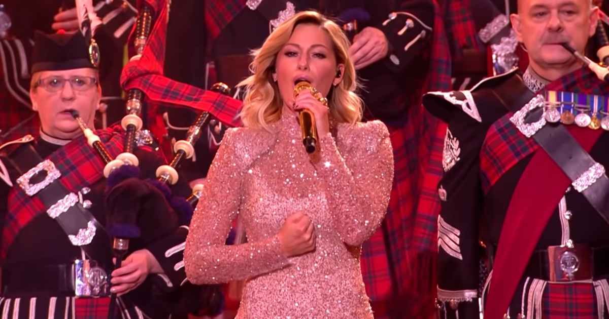 helene-fischer-the-crossed-swords-pipes-amazing-grace