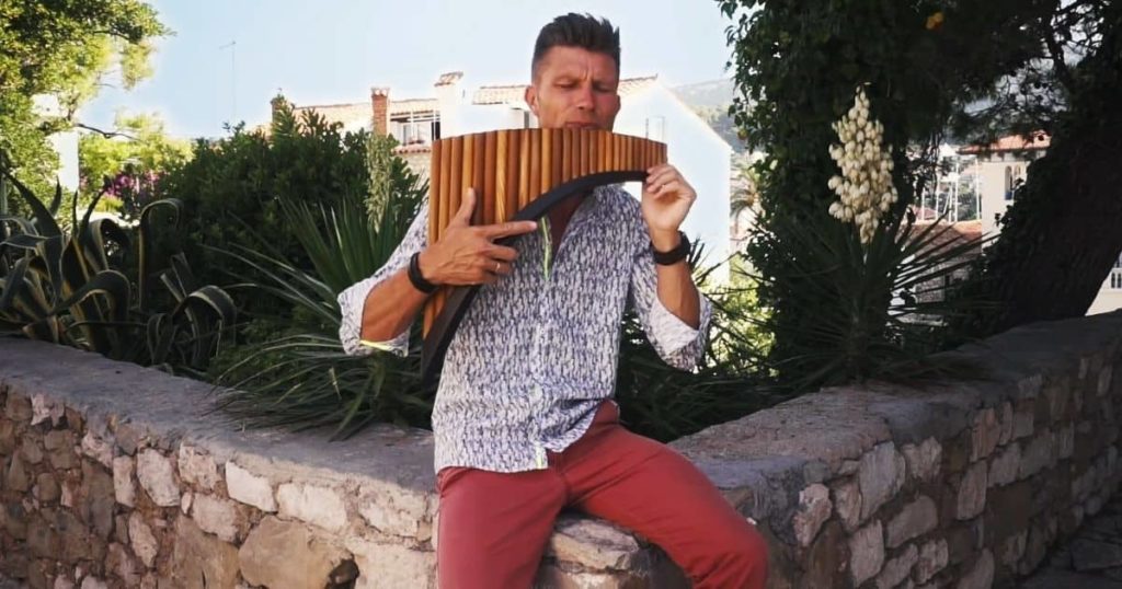 David Döring Performs Pan Flute Rendition Of 'Morning Has Broken