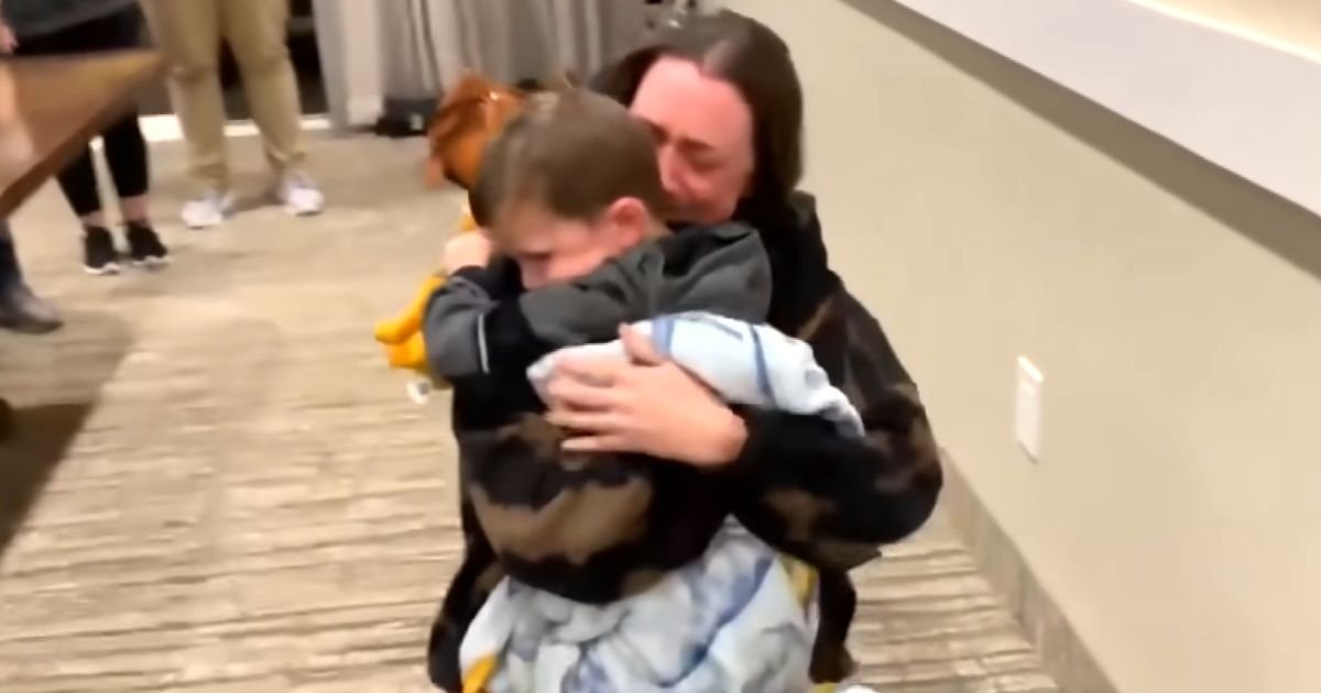 mother-reunited-with-kidnapped-son