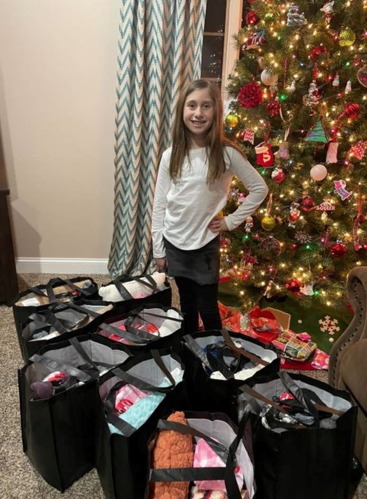 10-Year-Old Kid Gives Chemo Comfort Bags To Patients After Seeing ...