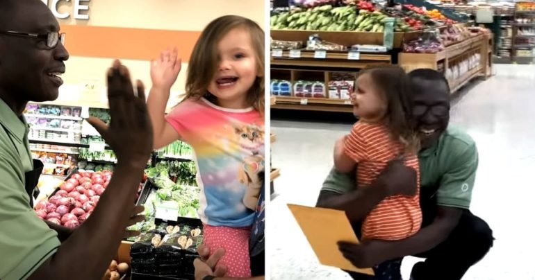 toddler-grocer-friendship