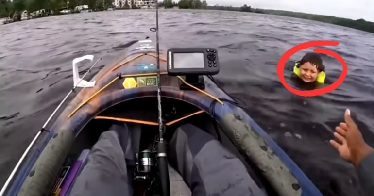 kayaker-rescues-little-boy-st-louis-river