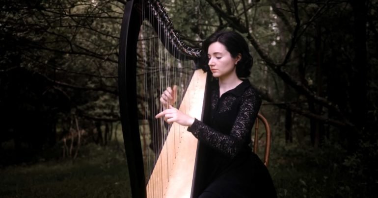 hallelujah-harp-cover-naomi