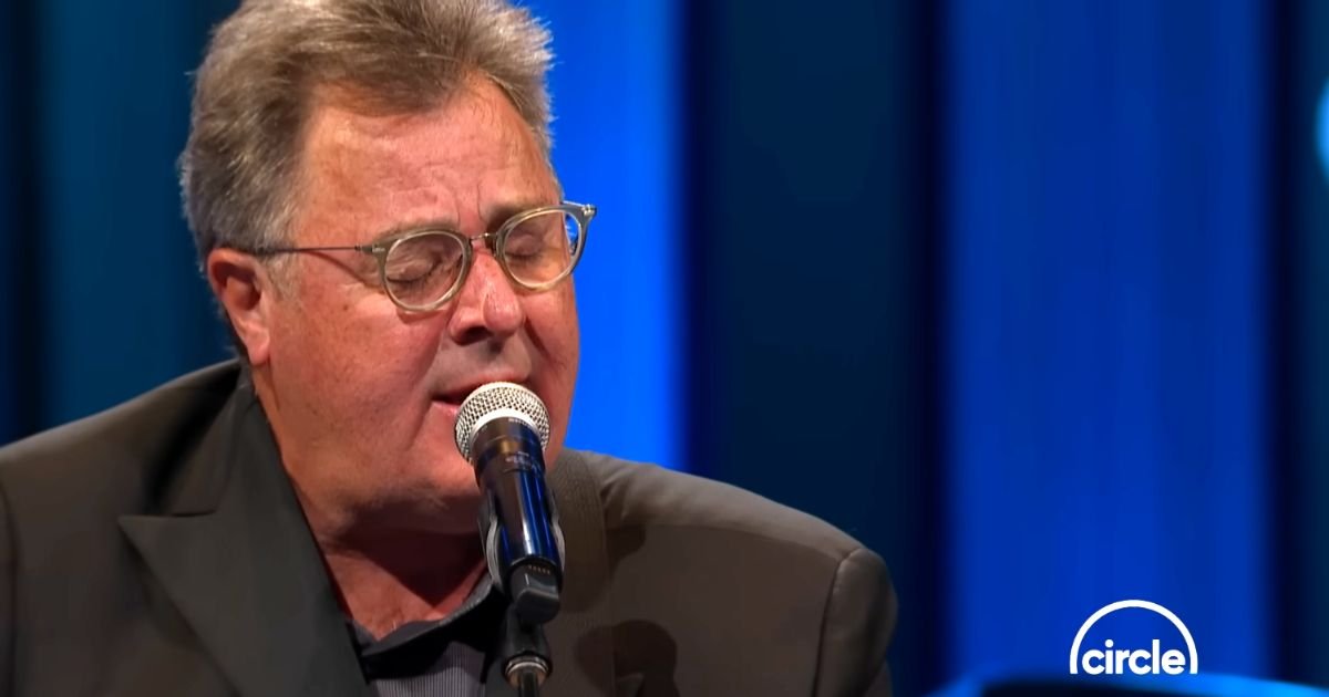 vince-gill-go-rest-high-on-that-mountain-live