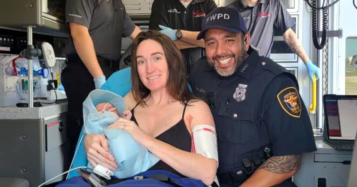 police-officer-helps-deliver-baby-texas