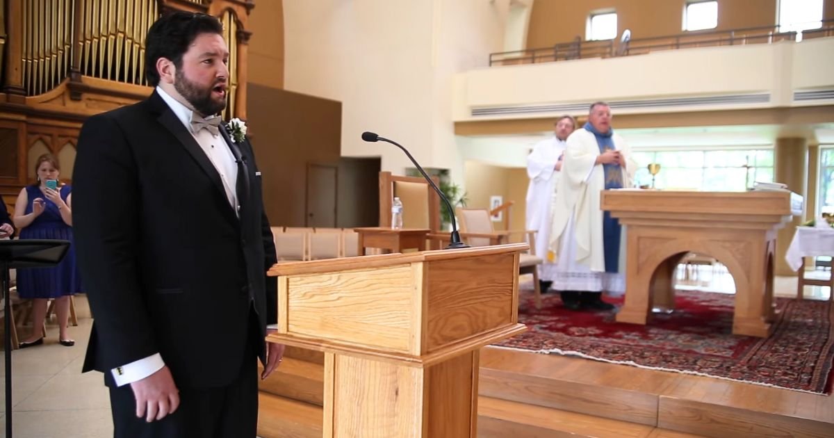 groom sings lords prayer