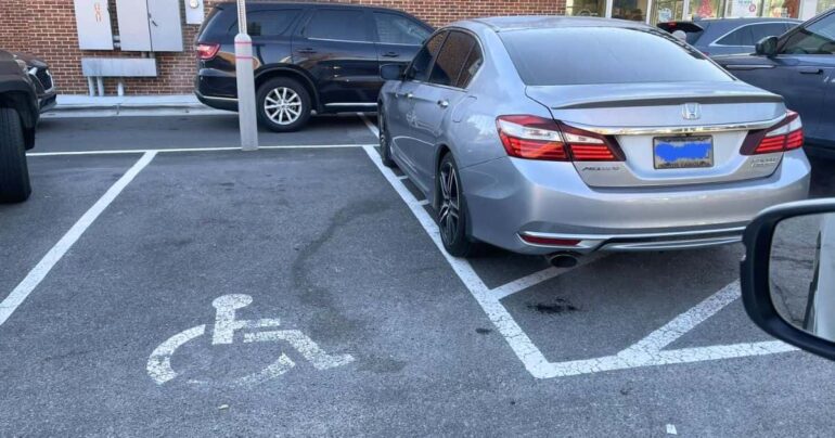 driver blocks loading zone